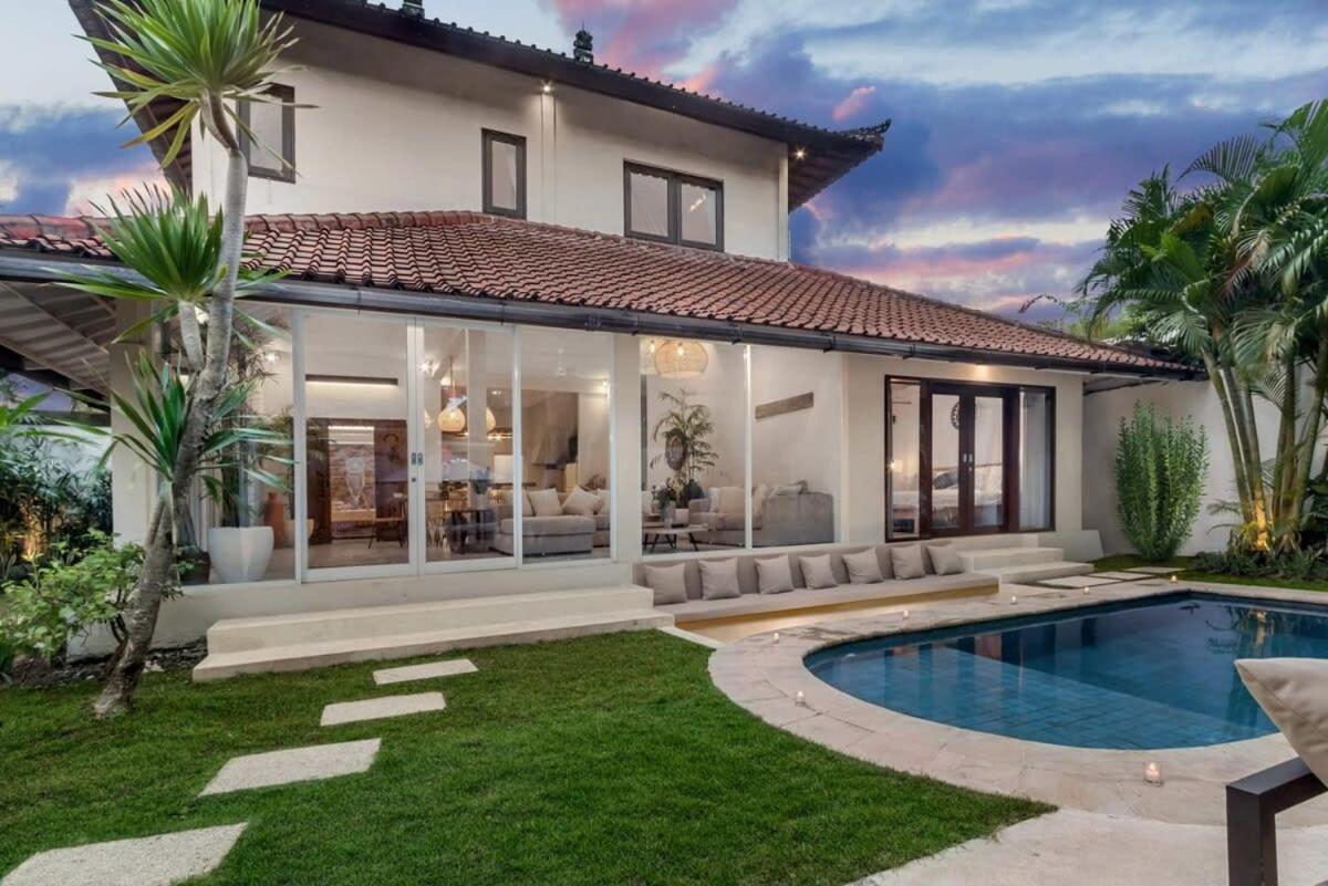 Villa New York - 4 Bdr Pool Luxury Villa, Next To The Forge Bali Семиньяк Экстерьер фото